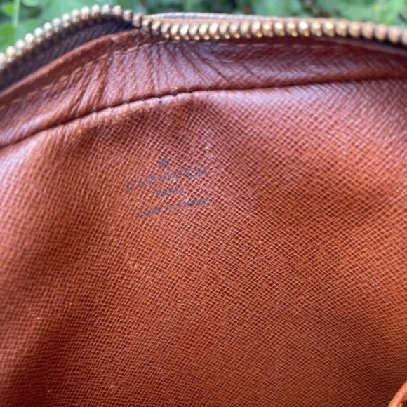 Louis Vuitton danube pm crossbody bag - Picture 5 of 13